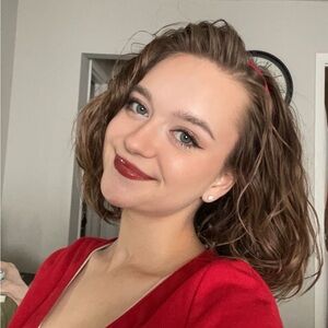 Meet your Posher, Natalie